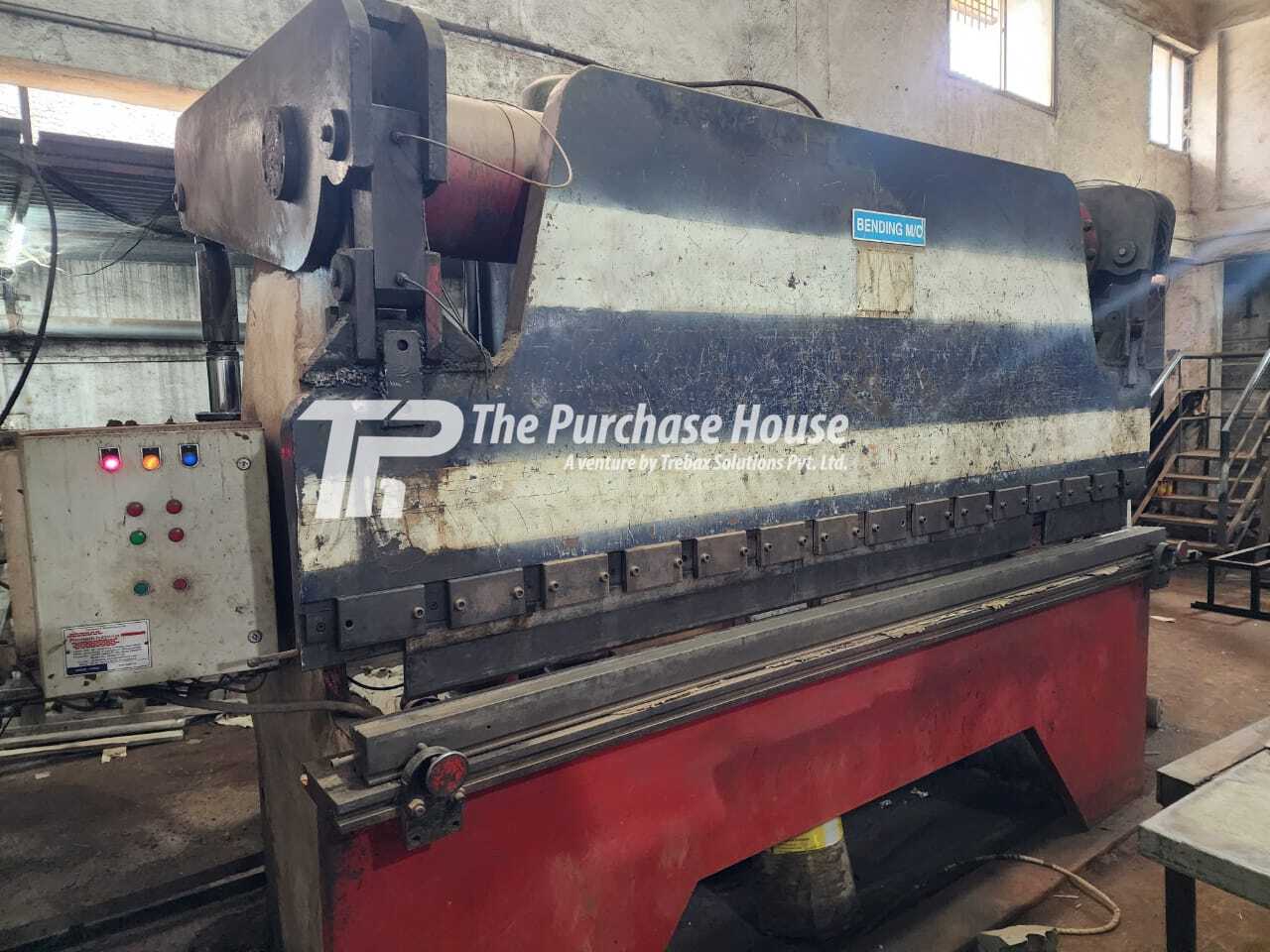 HYDRAULIC BENDING MACHINE