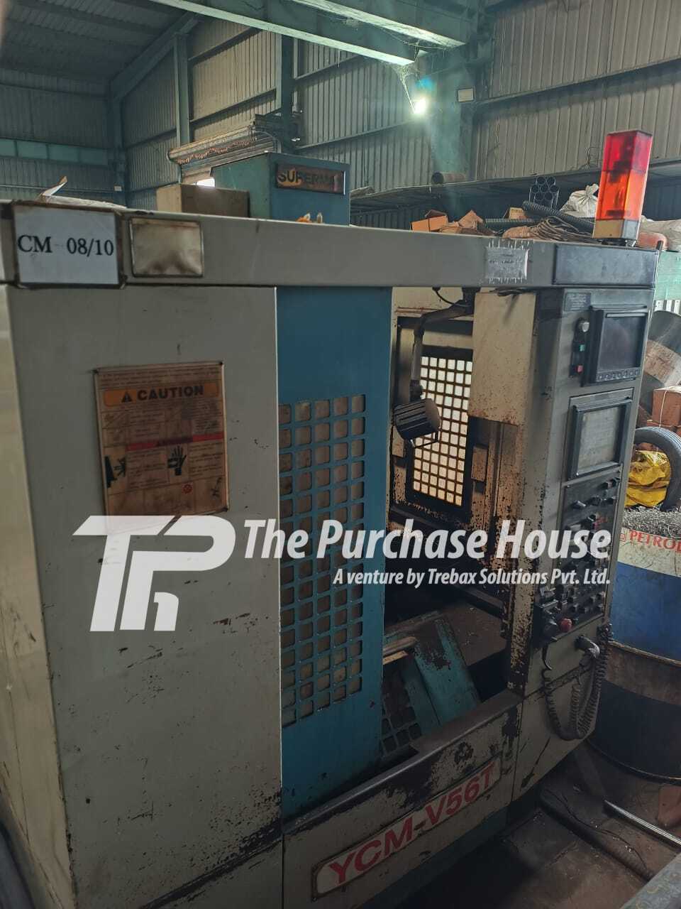 VERTICAL MACHINING CENTER