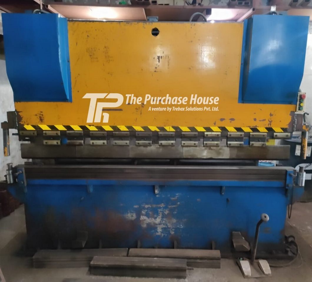 PRESS BRAKE MACHINE