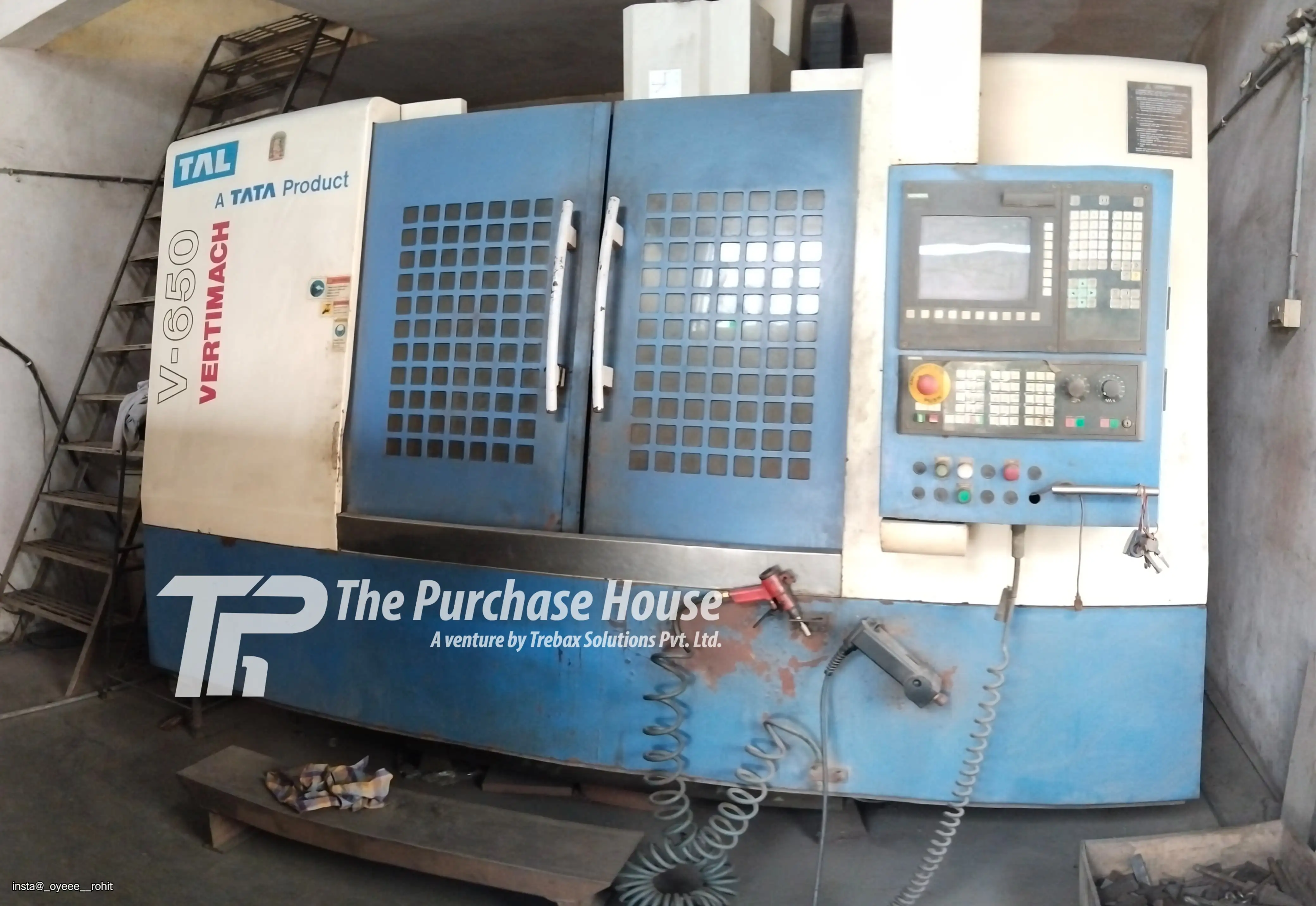 VERTICAL MACHINING CENTER (VMC)