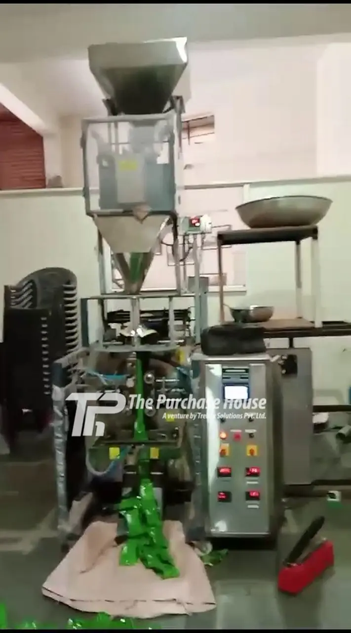 FOOD PACKAGING MACHINE