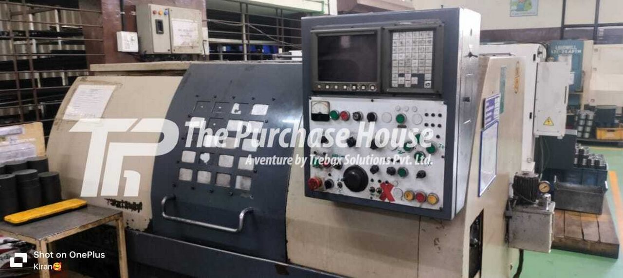 CNC LATHE MACHINE