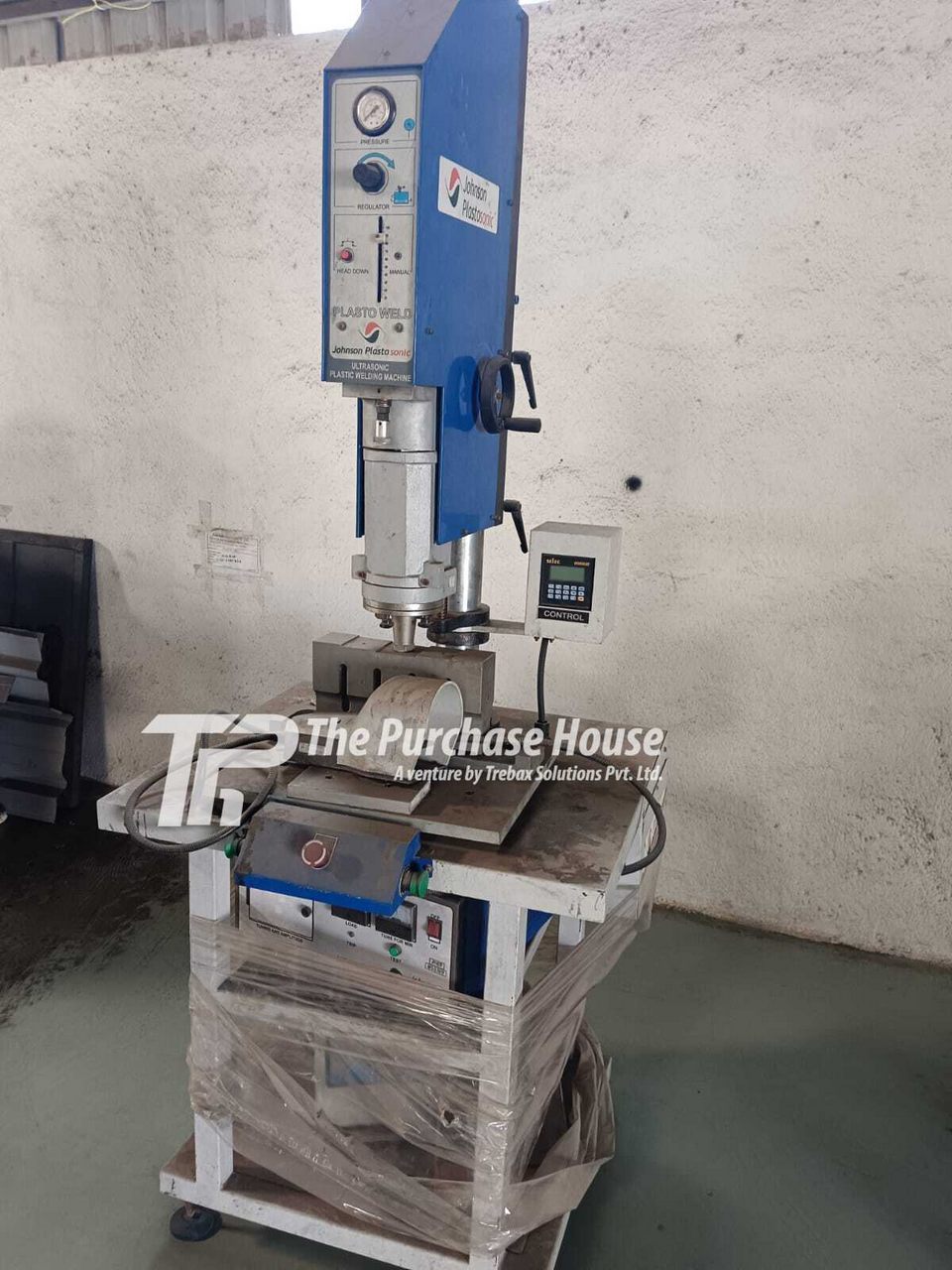 ULTRASONIC PLASTIC WELDING MACHINE