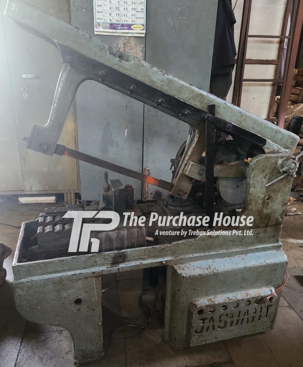 POWER HACKSAW MACHINE