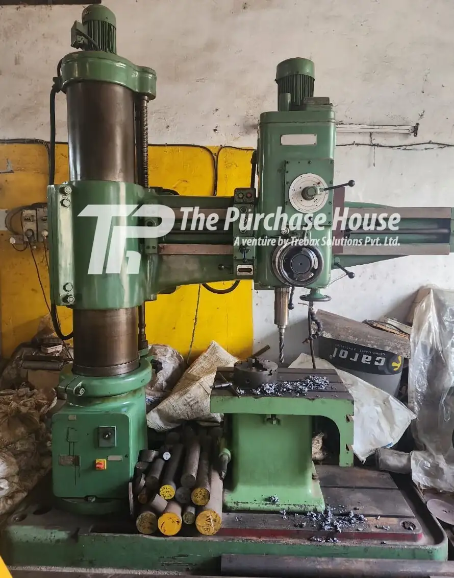 RADIAL DRILL MACHINE