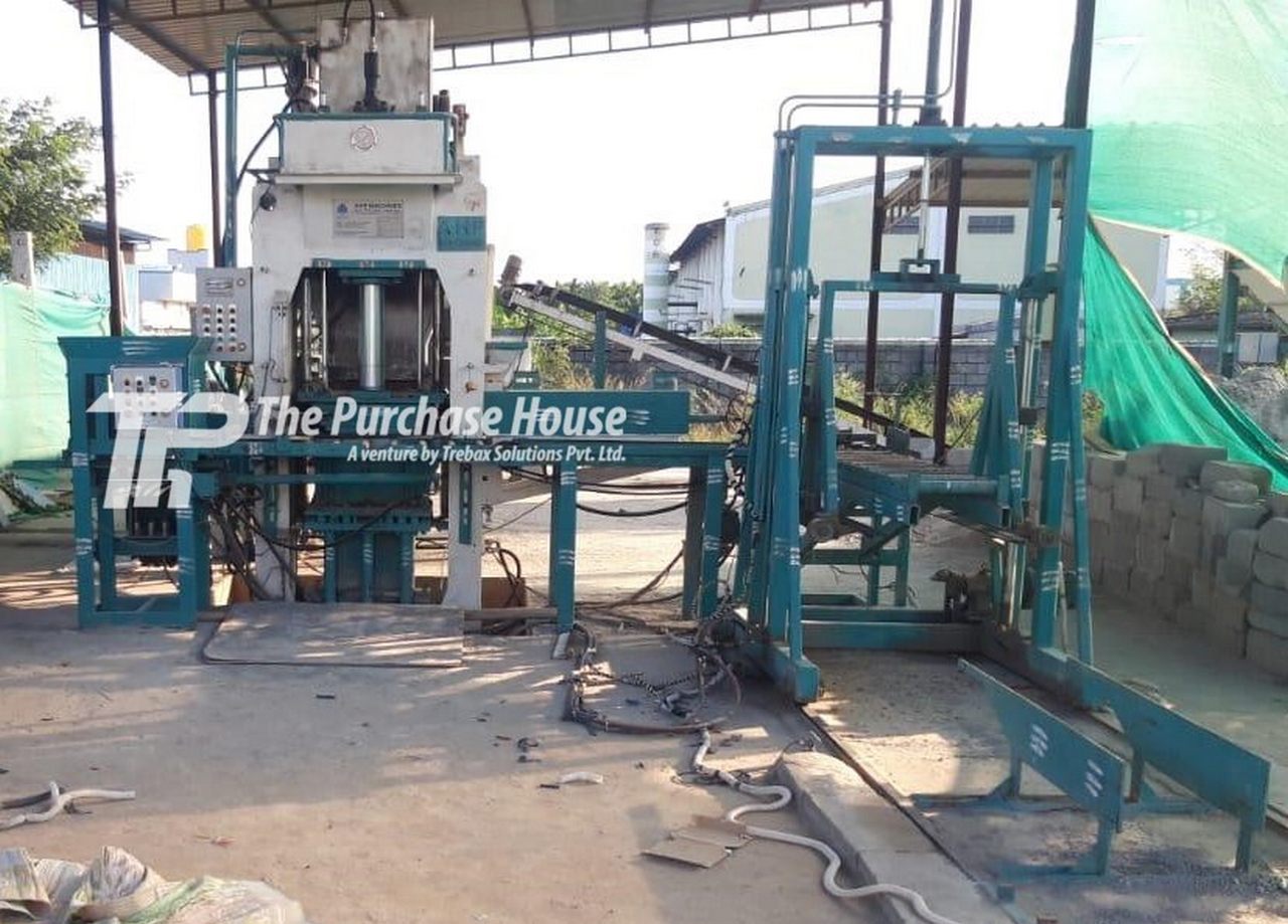 FLY ASH BLOCKS MAKING MACHINE