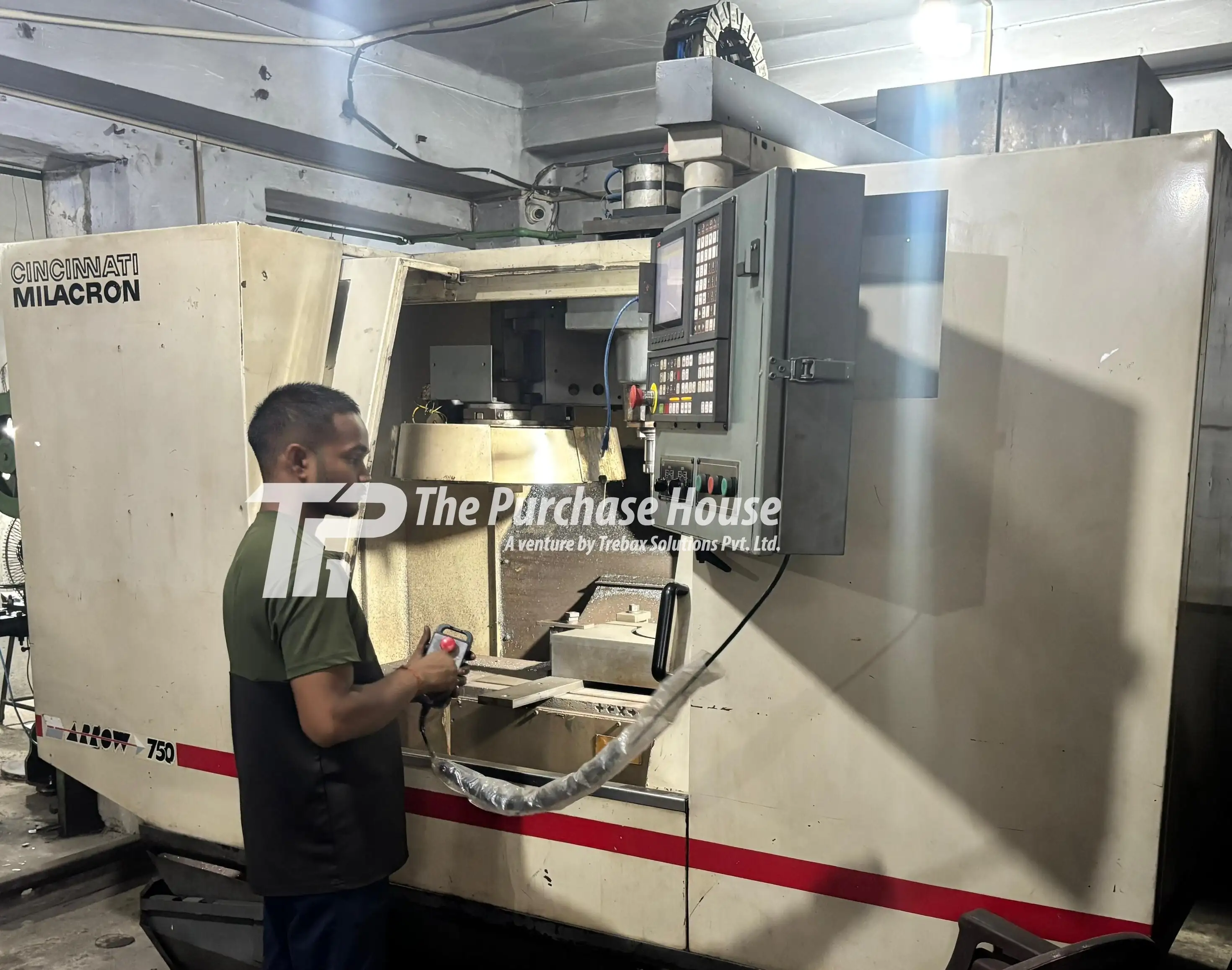 VERTICAL MACHINING CENTER (VMC)