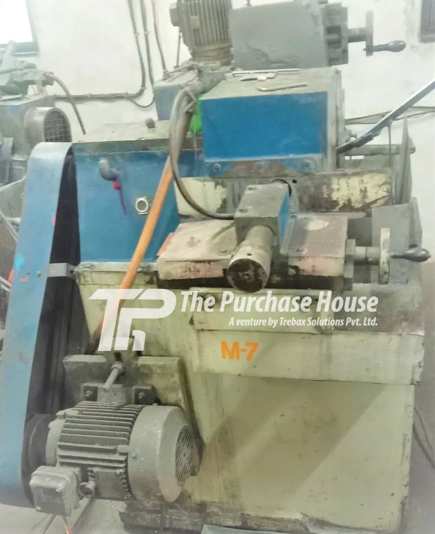 CENTERLESS GRINDER MACHINE