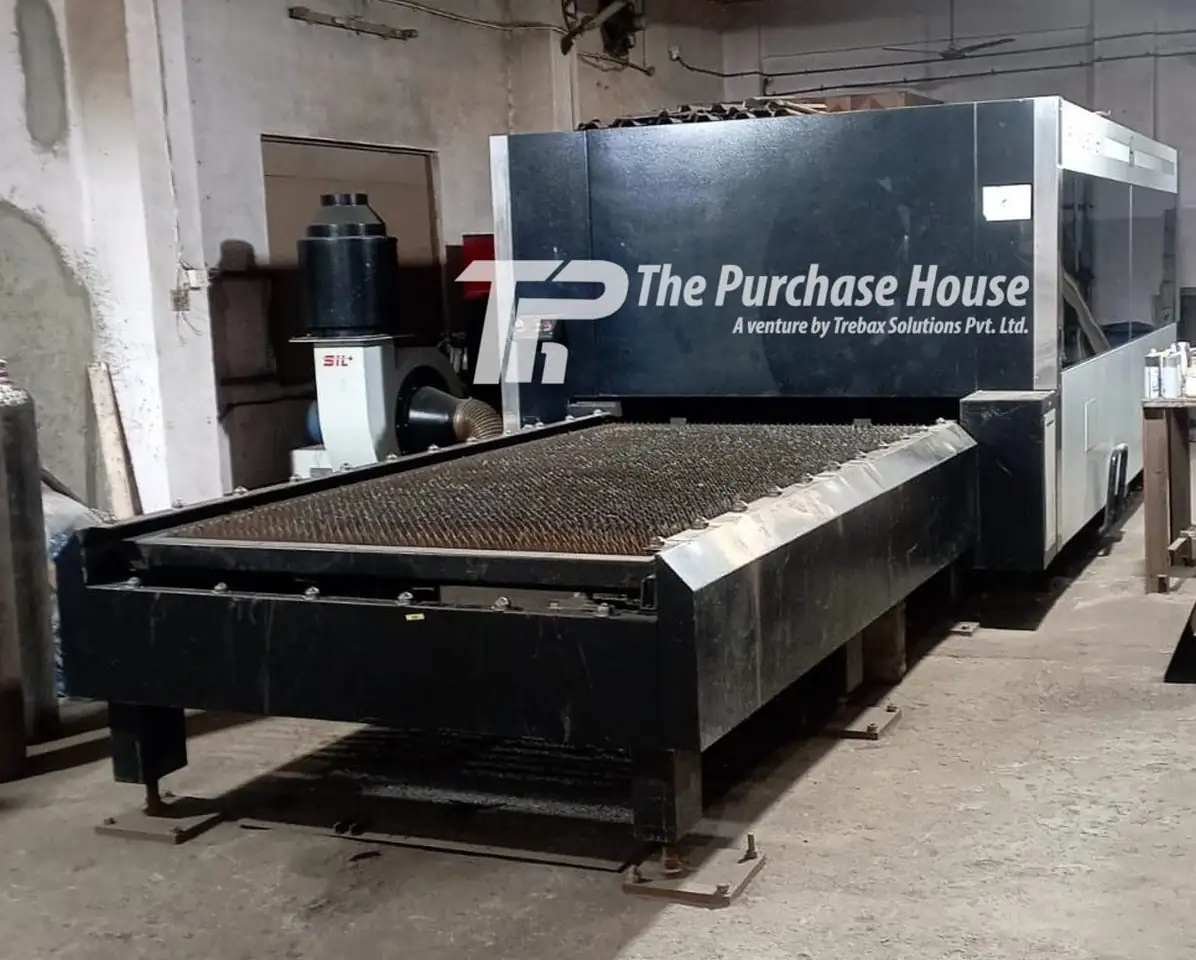 CNC FIBER LASER CUTTING MACHINE