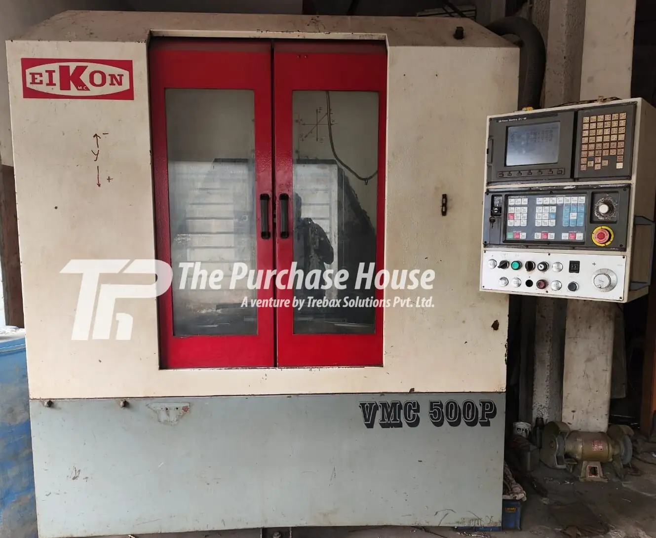 VERTICAL MACHINING CENTER (VMC)