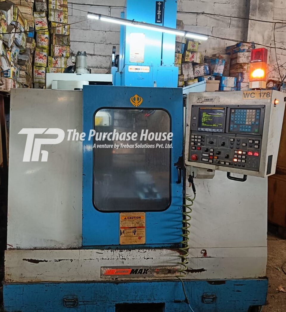 VERTICAL MACHINING CENTER