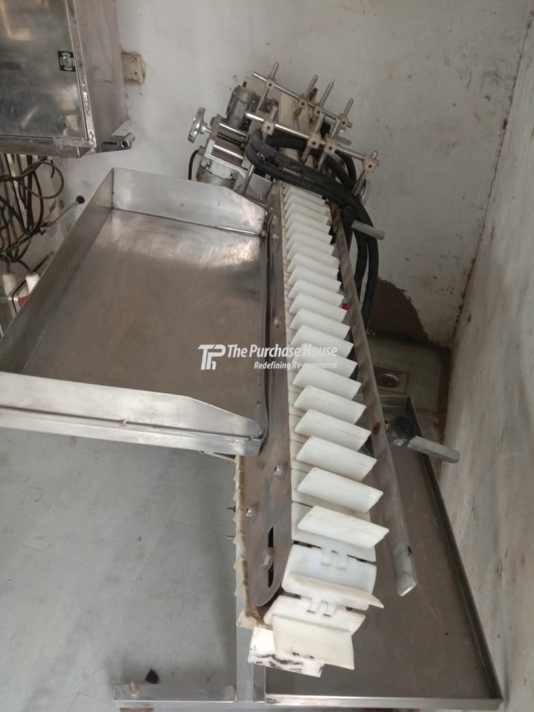 TUBE FILLING MACHINE