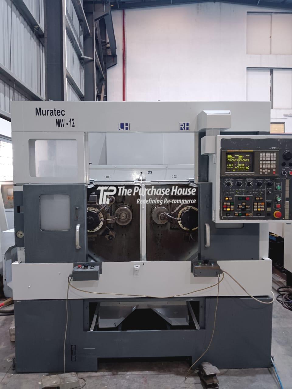 CNC TURNING MACHINE