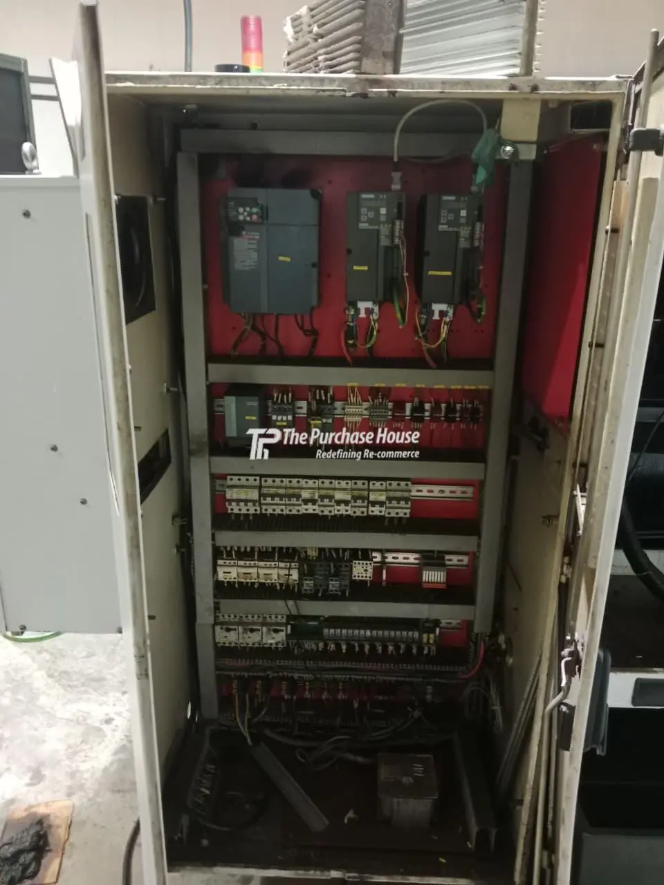 TWIN SPINDLE CNC TURNING MACHINE