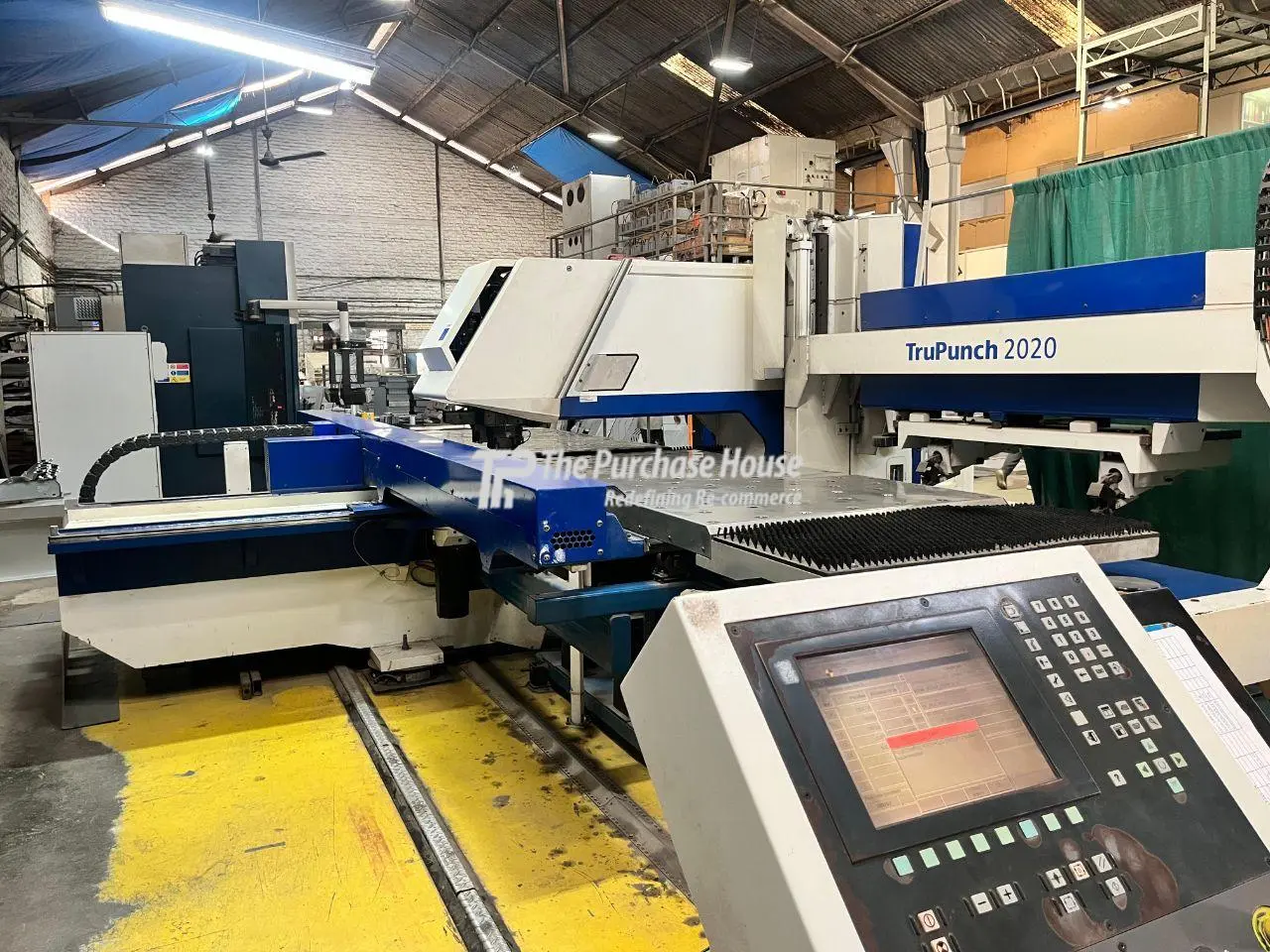 CNC TURRET PUNCH MACHINE