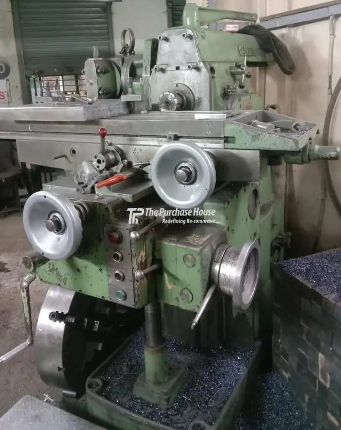 Universal Milling Machine for Metal Cutting