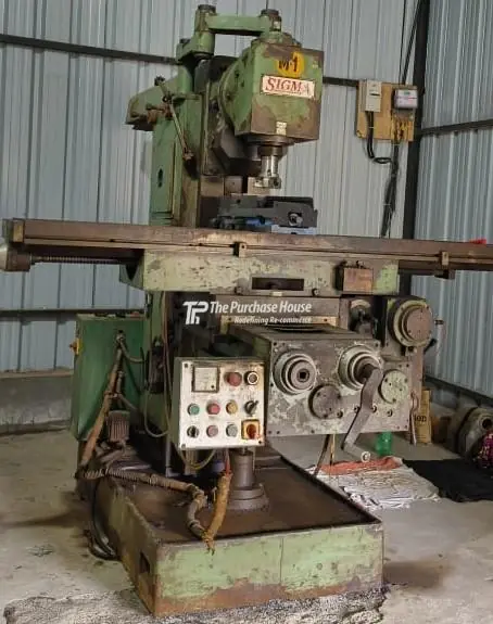 Universal Milling Machine for Metal Machining