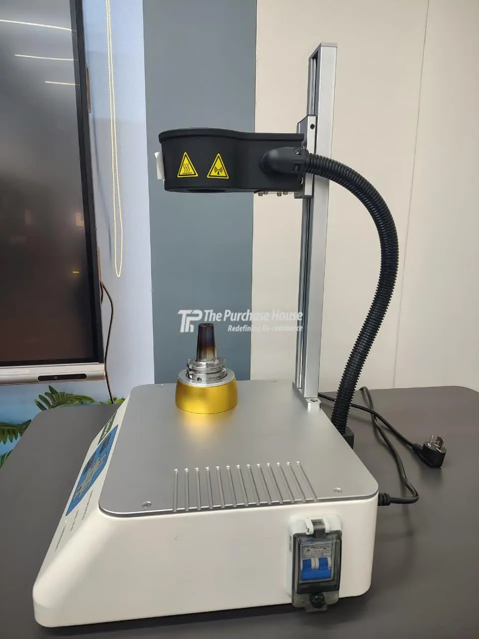 SHRINK FIT MACHINE