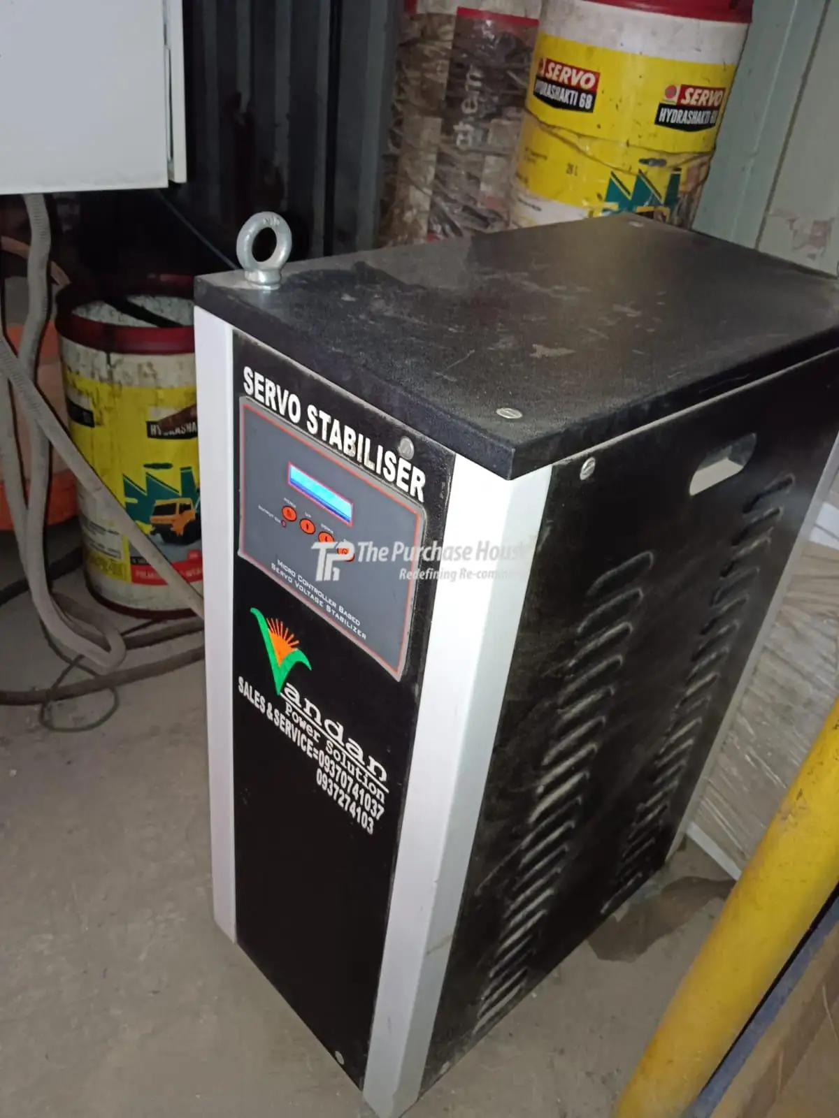 VERTICAL MACHINING CENTER (VMC)