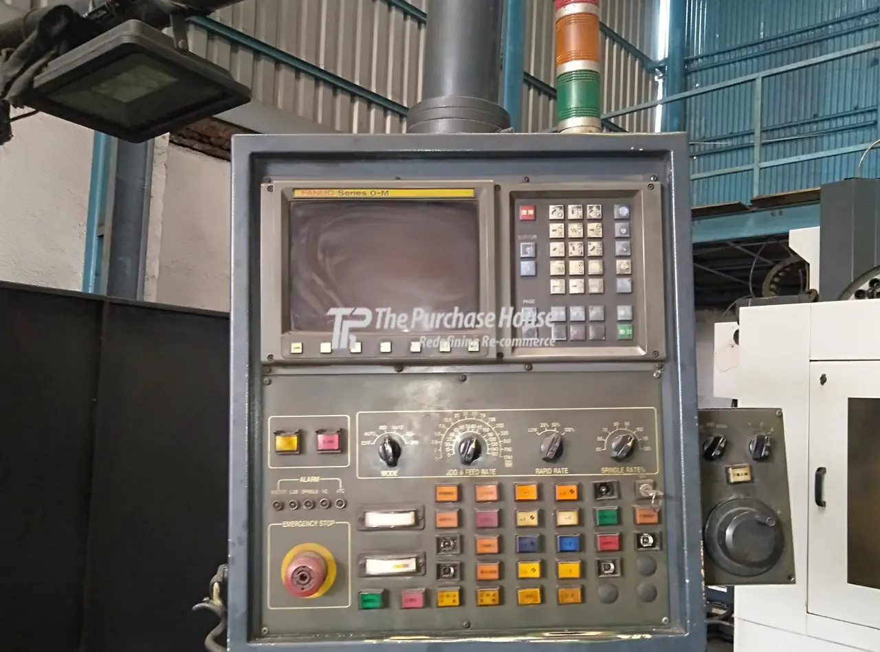 VERTICAL MACHINING CENTER (VMC)