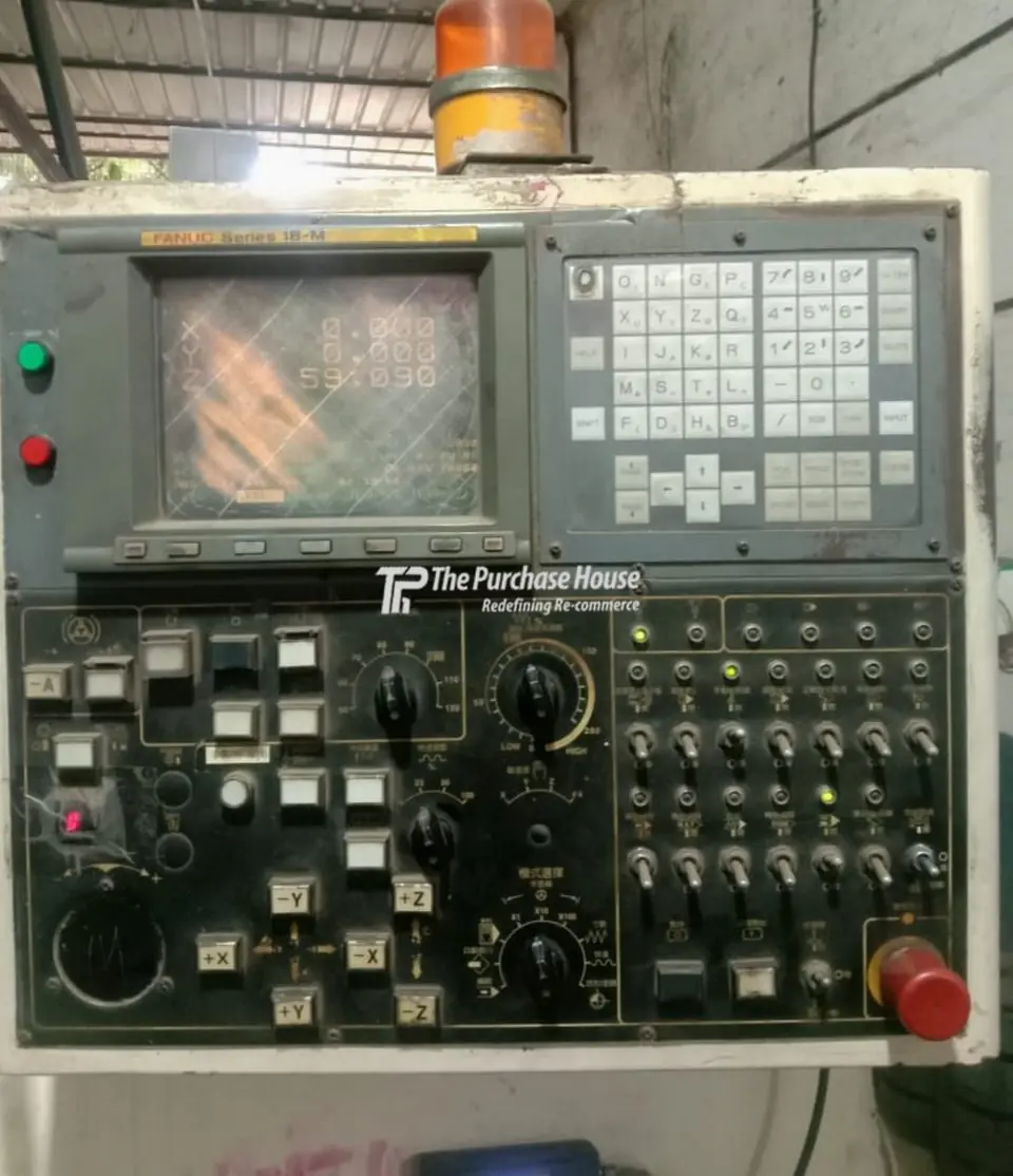 VERTICAL MACHINING CENTER (VMC)