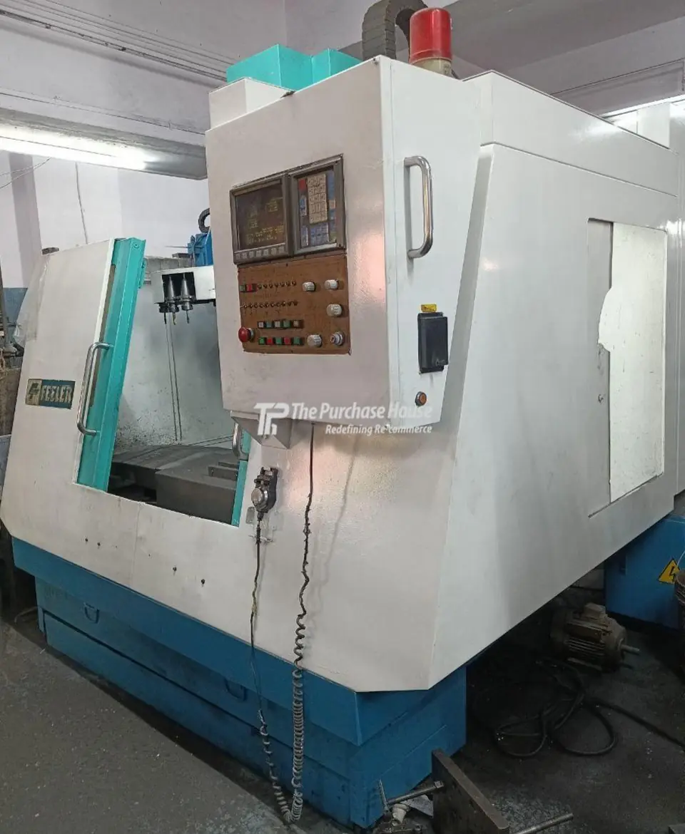 VERTICAL MACHINING CENTER (VMC)