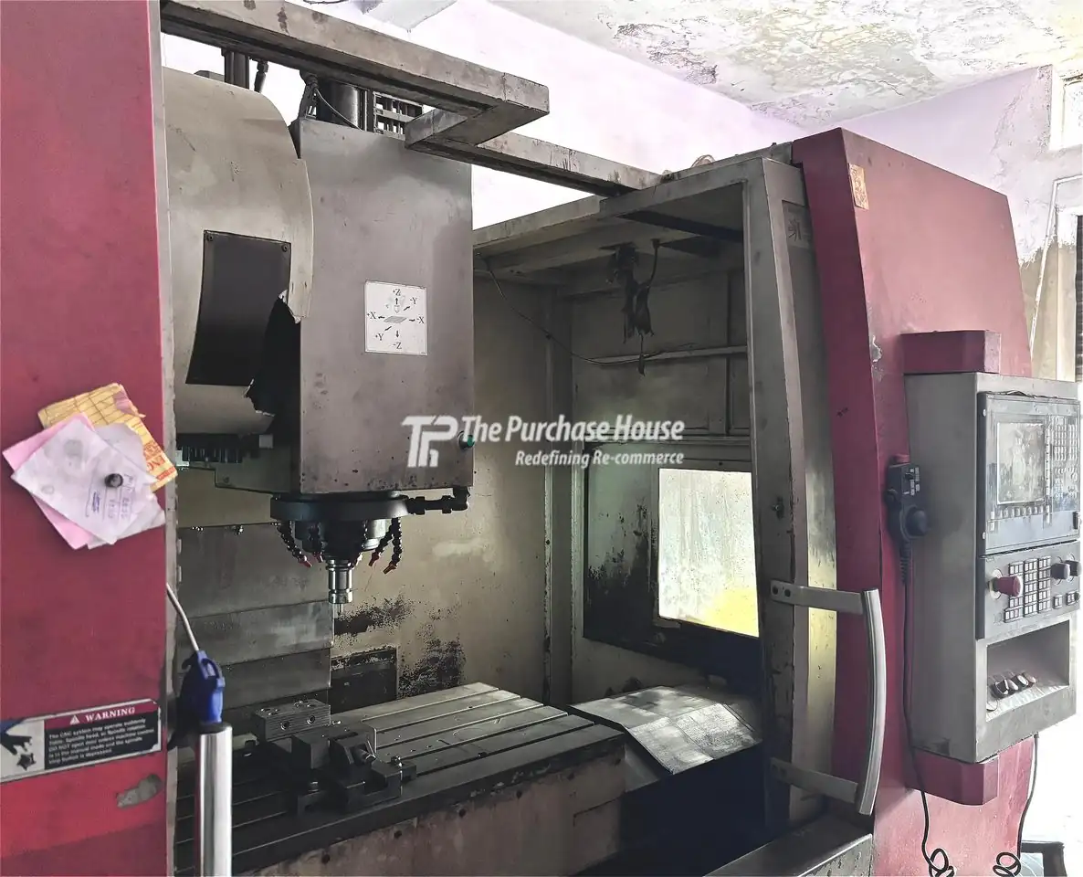 VERTICAL MACHINING CENTER (VMC)