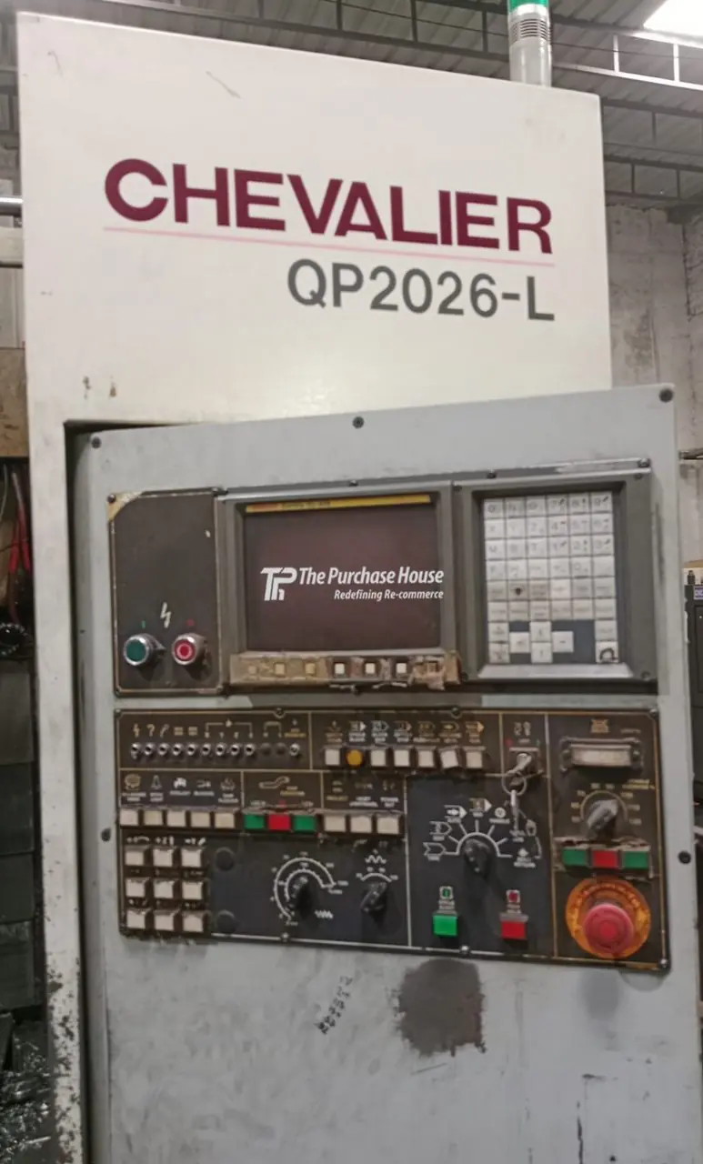 VERTICAL MACHINING CENTER (VMC)