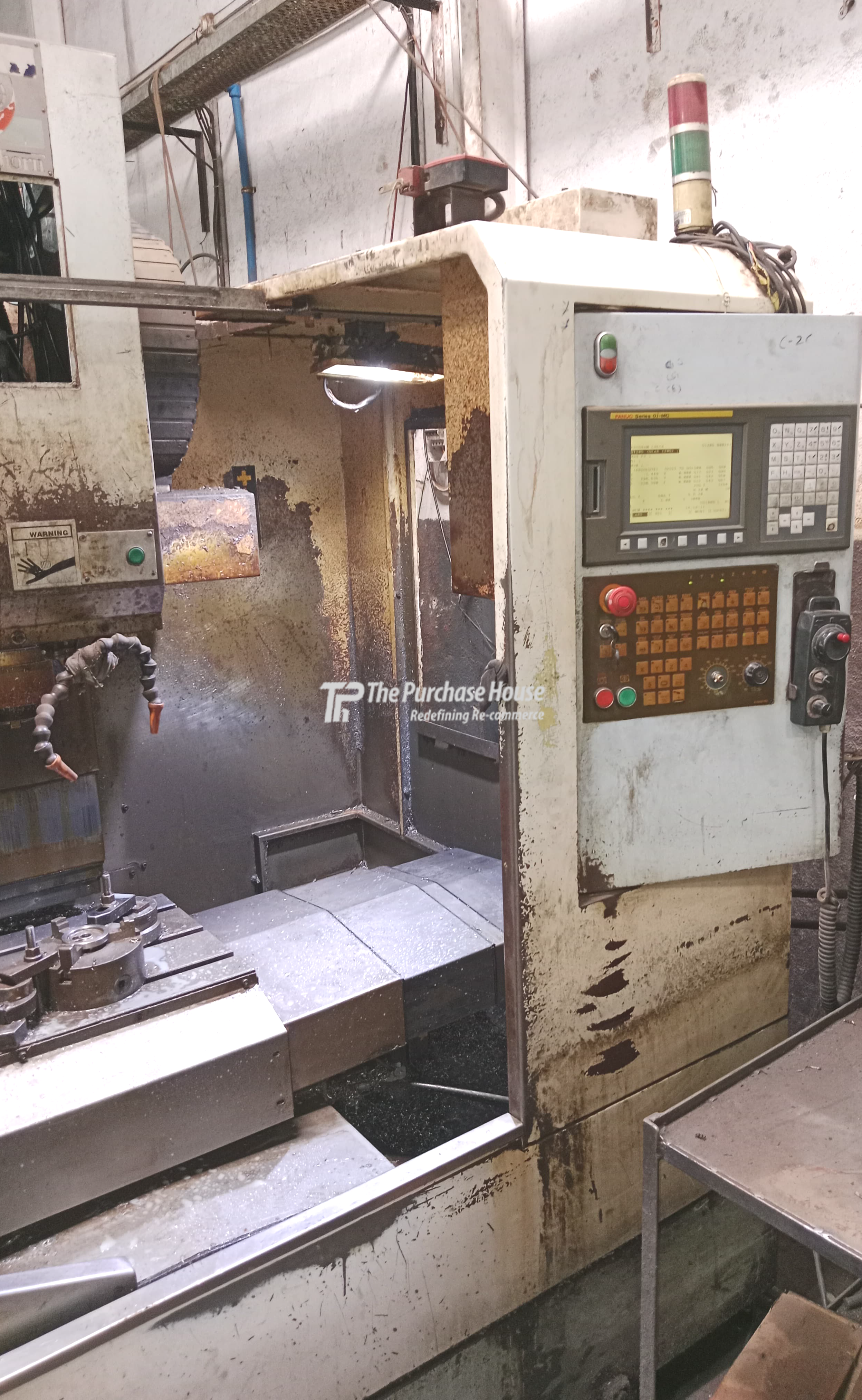 VERTICAL MACHINING CENTER (VMC)