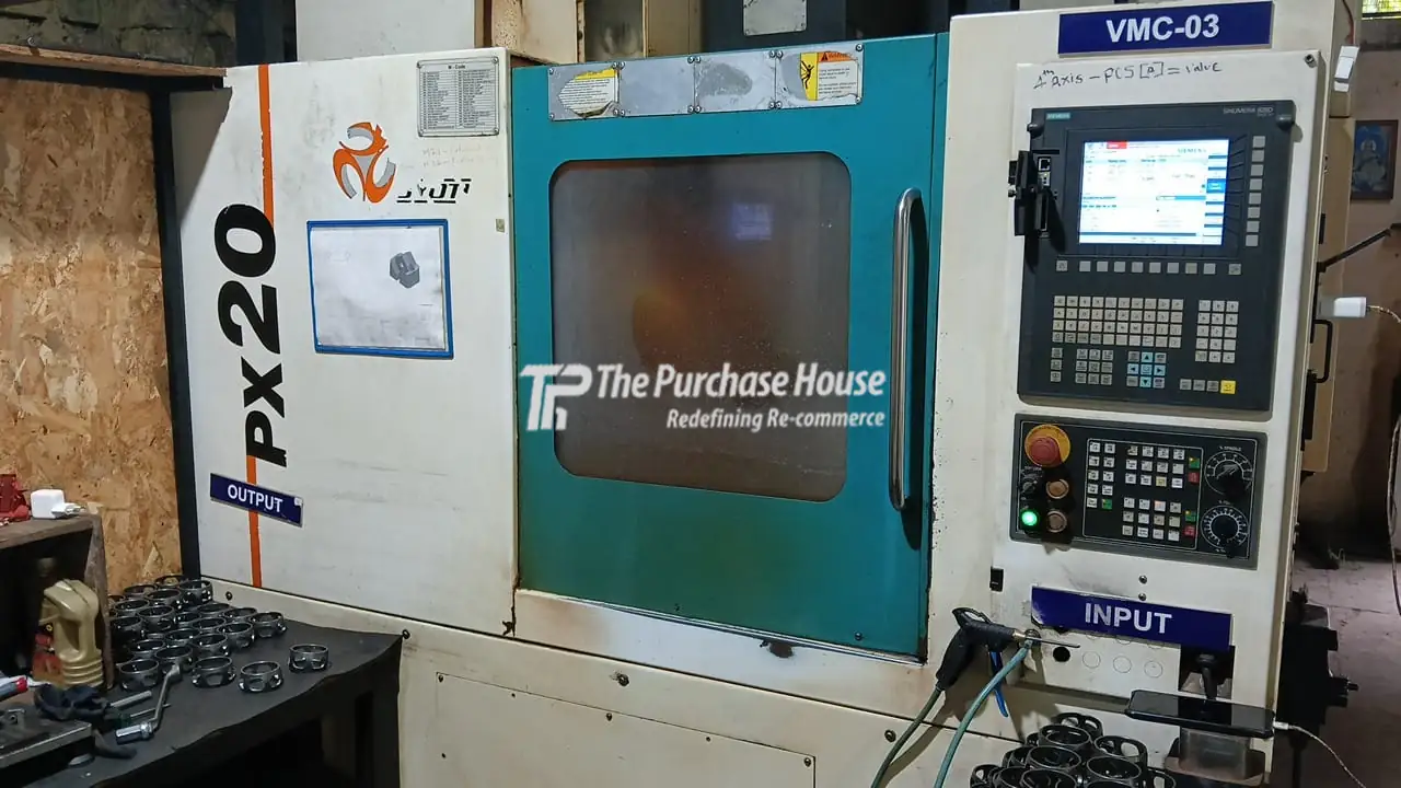 VERTICAL MACHINING CENTER (VMC)