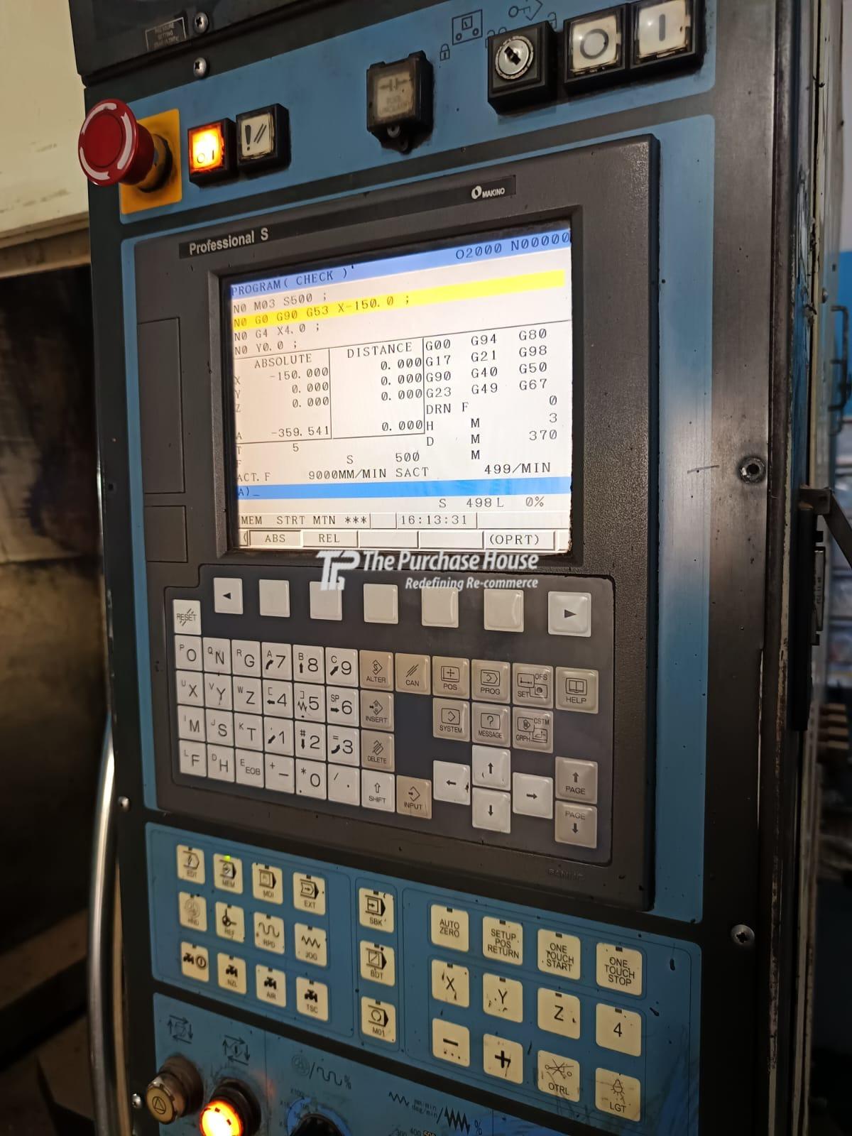 VERTICAL MACHINING CENTER (VMC)