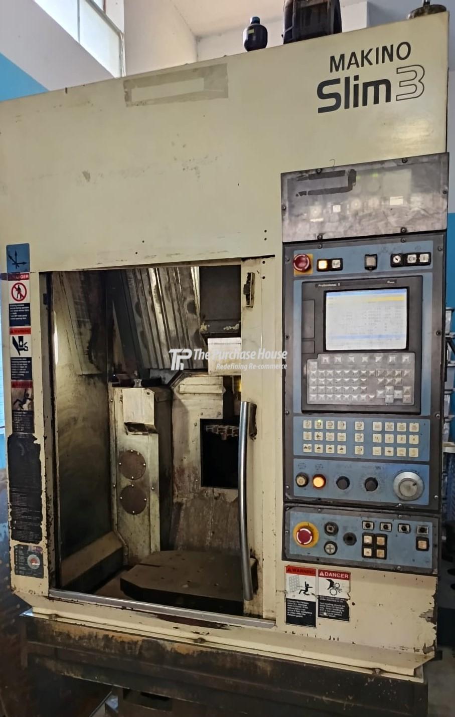 VERTICAL MACHINING CENTER (VMC)