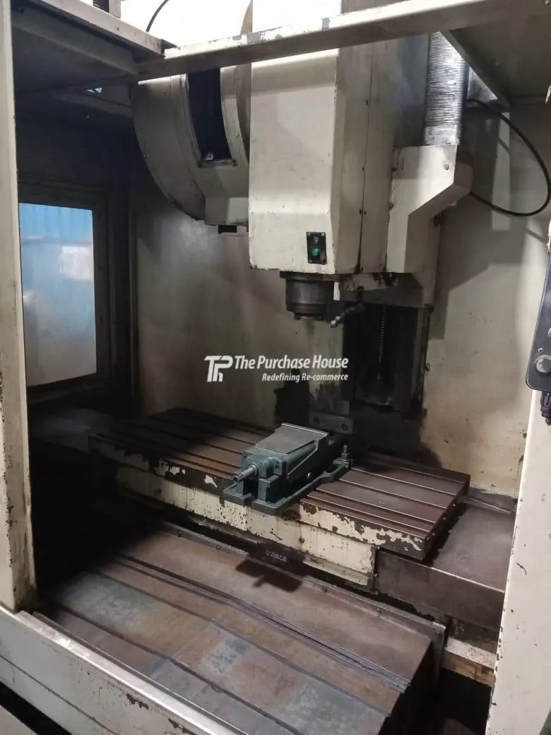VERTICAL MACHINING CENTER (VMC)