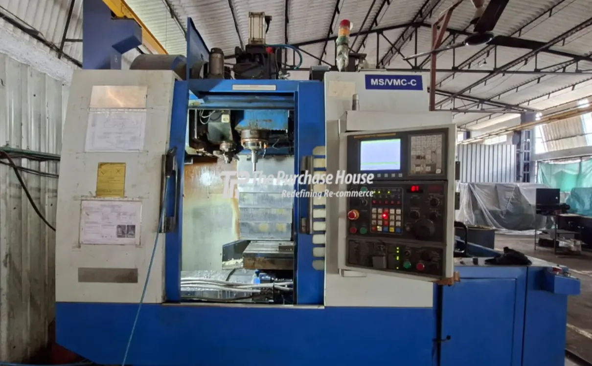 CNC Vertical Machining Center - AMS