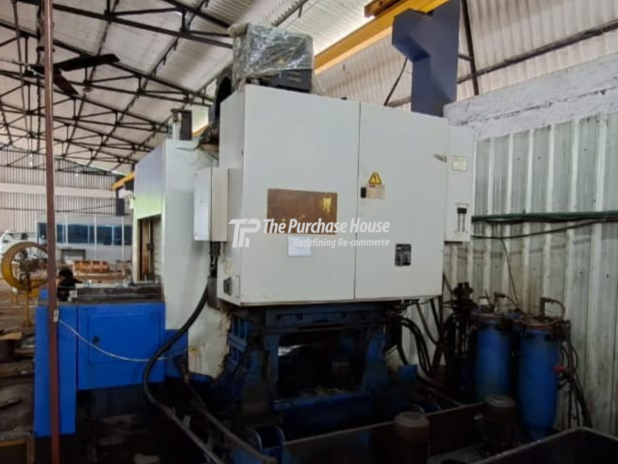 VERTICAL MACHINING CENTER (VMC)