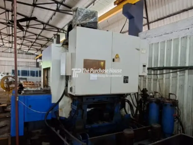 CNC Vertical Machining Center - AMS