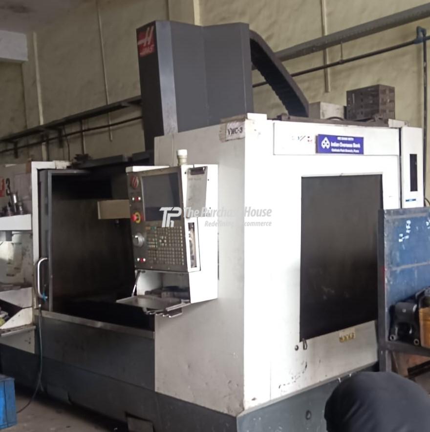 VERTICAL MACHINING CENTER (VMC)