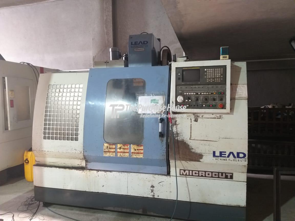 VERTICAL MACHINING CENTER (VMC)