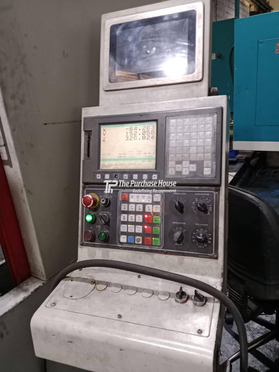 VERTICAL MACHINING CENTER (VMC)