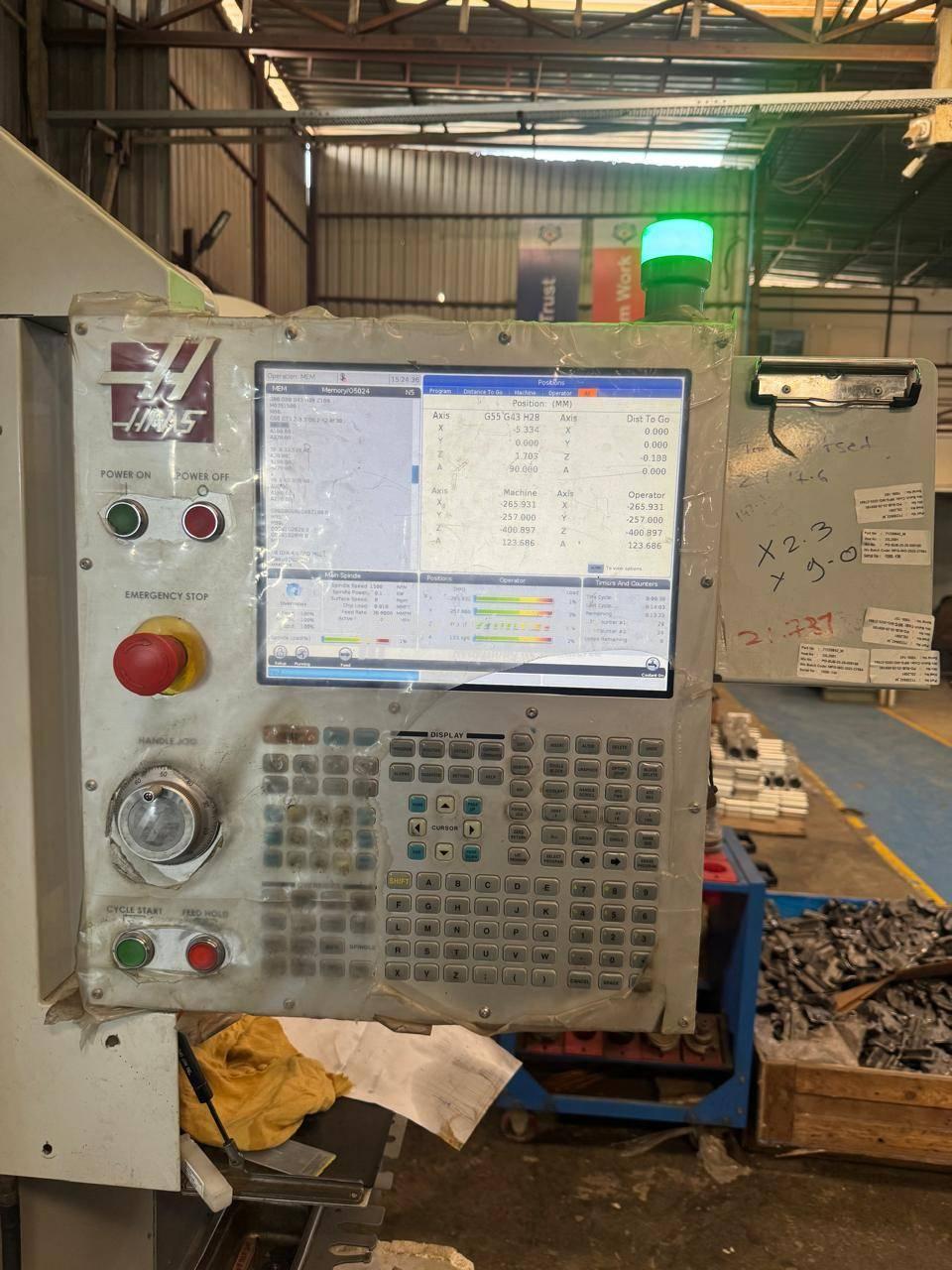 VERTICAL MACHINING CENTER (VMC)