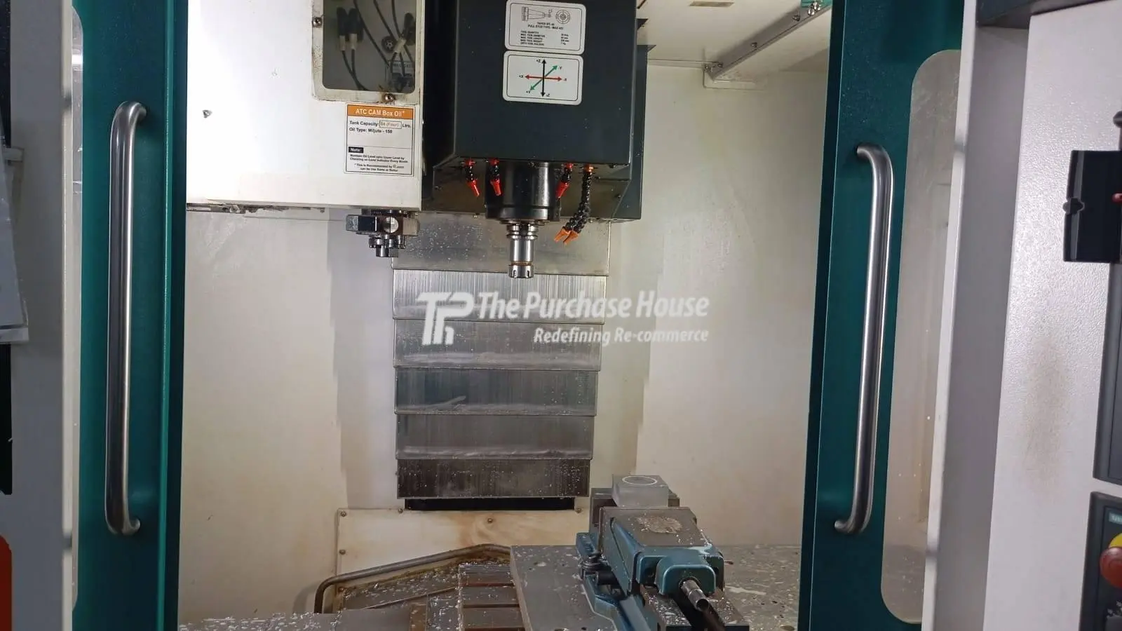 VERTICAL MACHINING CENTER (VMC)