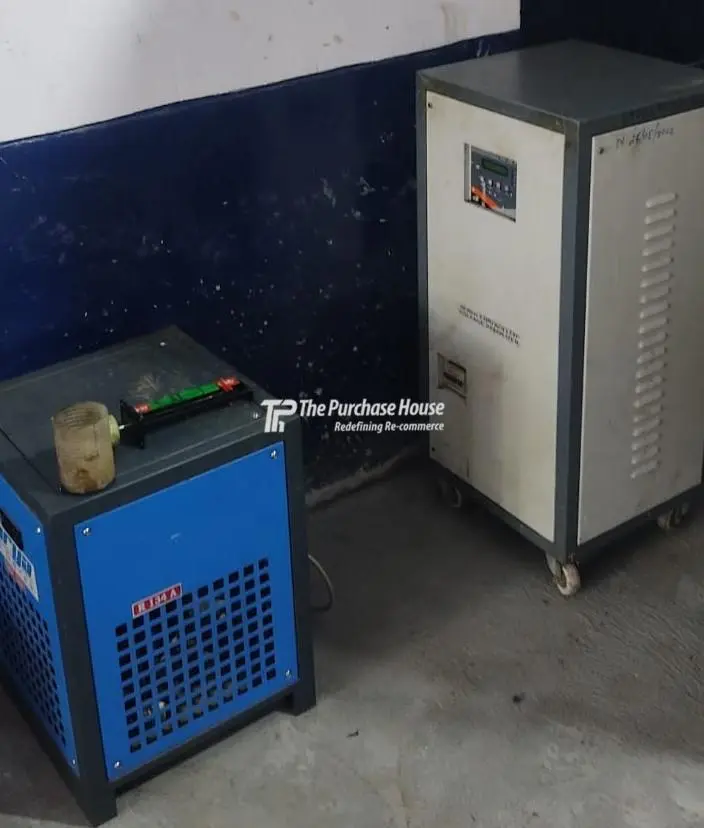 VERTICAL MACHINING CENTER (VMC)