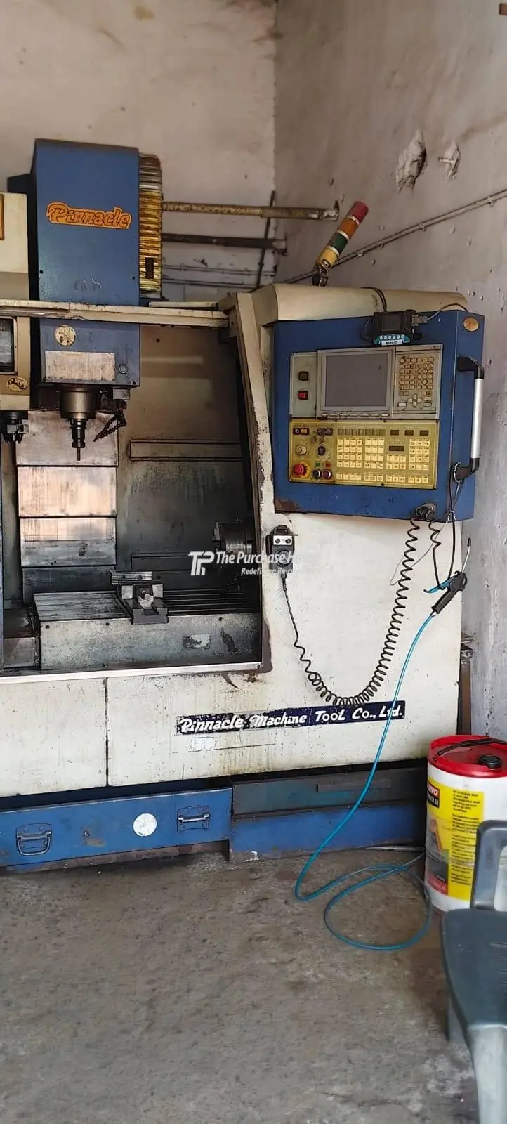 VERTICAL MACHINING CENTER (VMC)