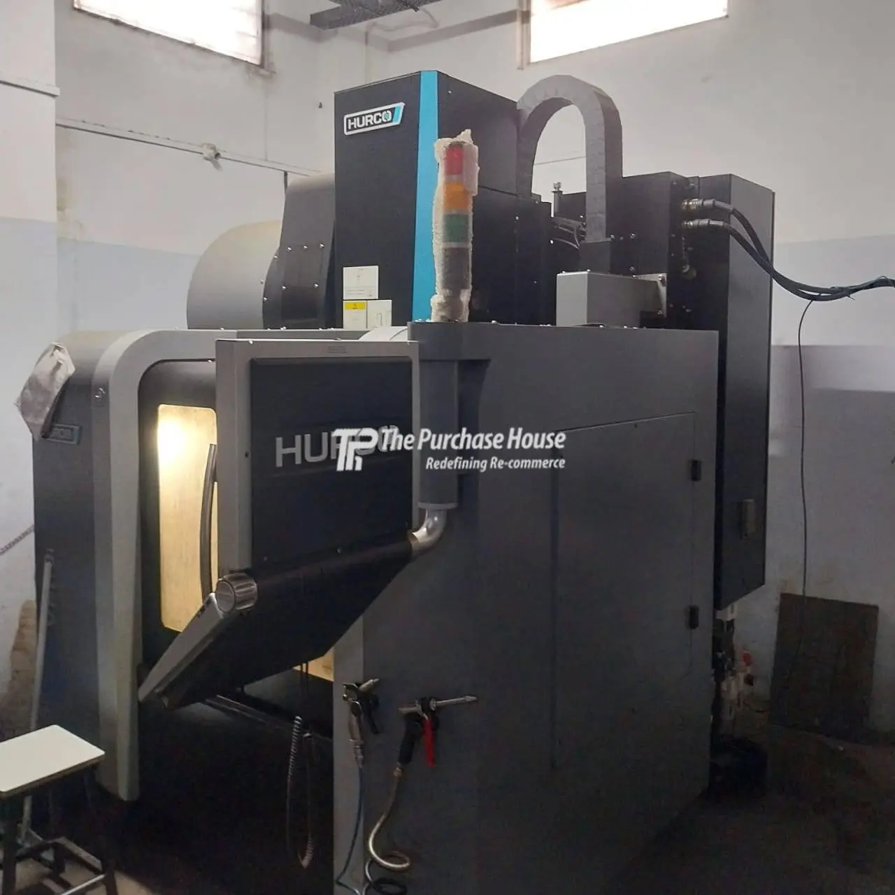 VERTICAL MACHINING CENTER (VMC)