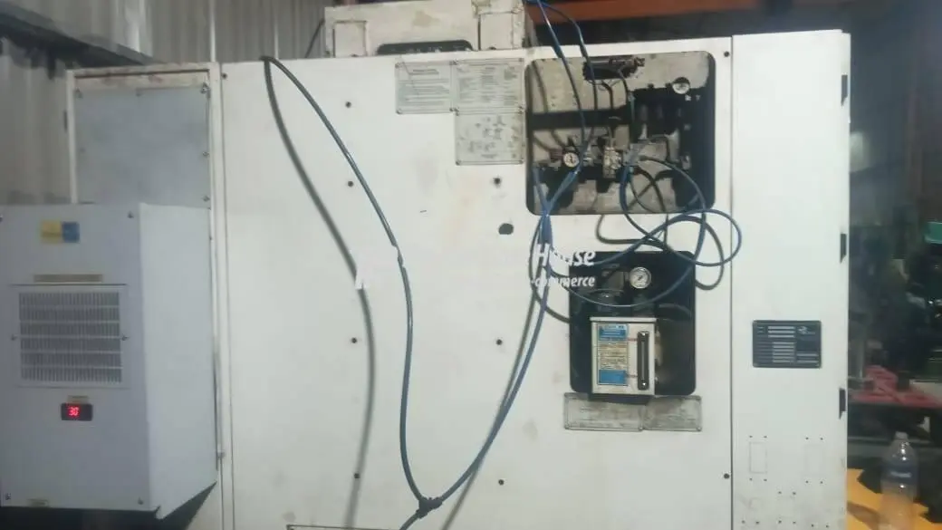 VERTICAL MACHINING CENTER (VMC)