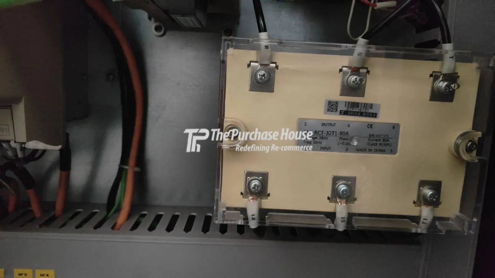 VERTICAL MACHINING CENTER (VMC)