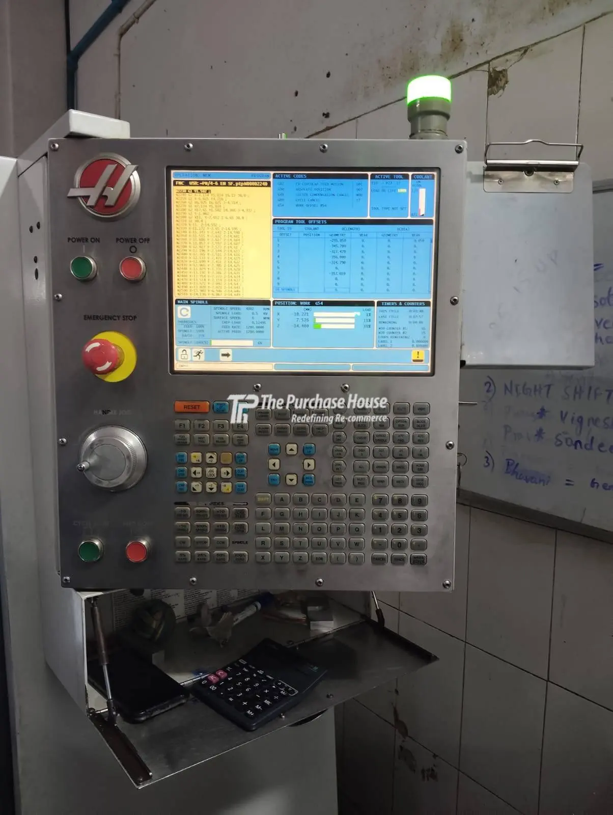 VERTICAL MACHINING CENTER (VMC)