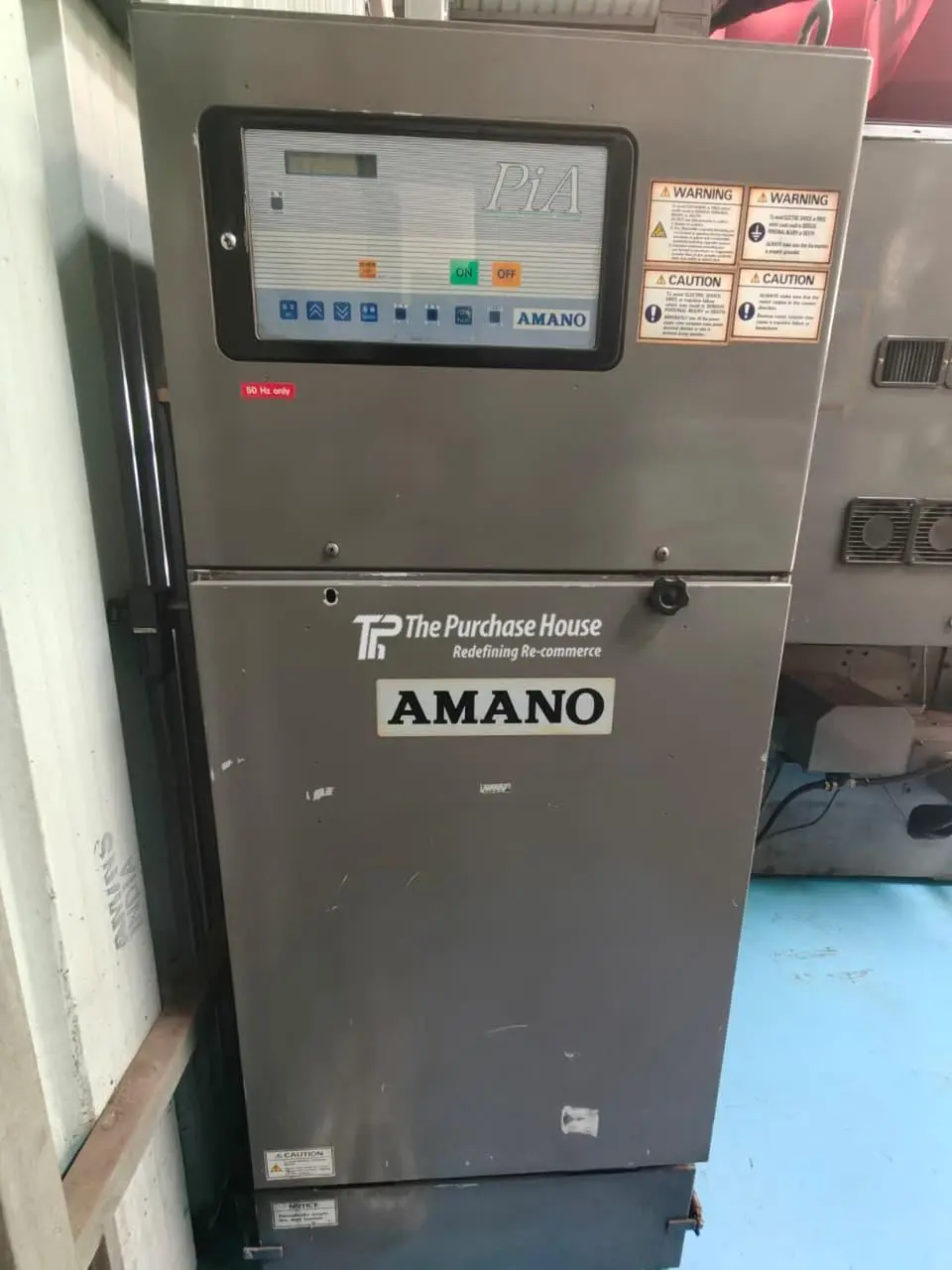 VERTICAL MACHINING CENTER (VMC)