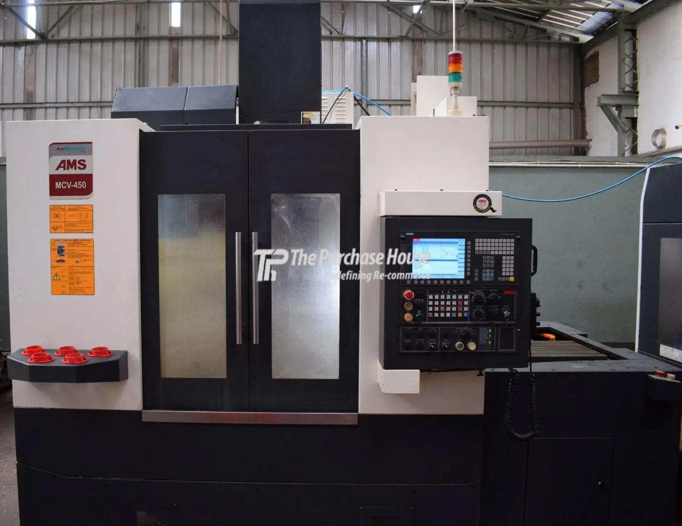 VERTICAL MACHINING CENTER (VMC)