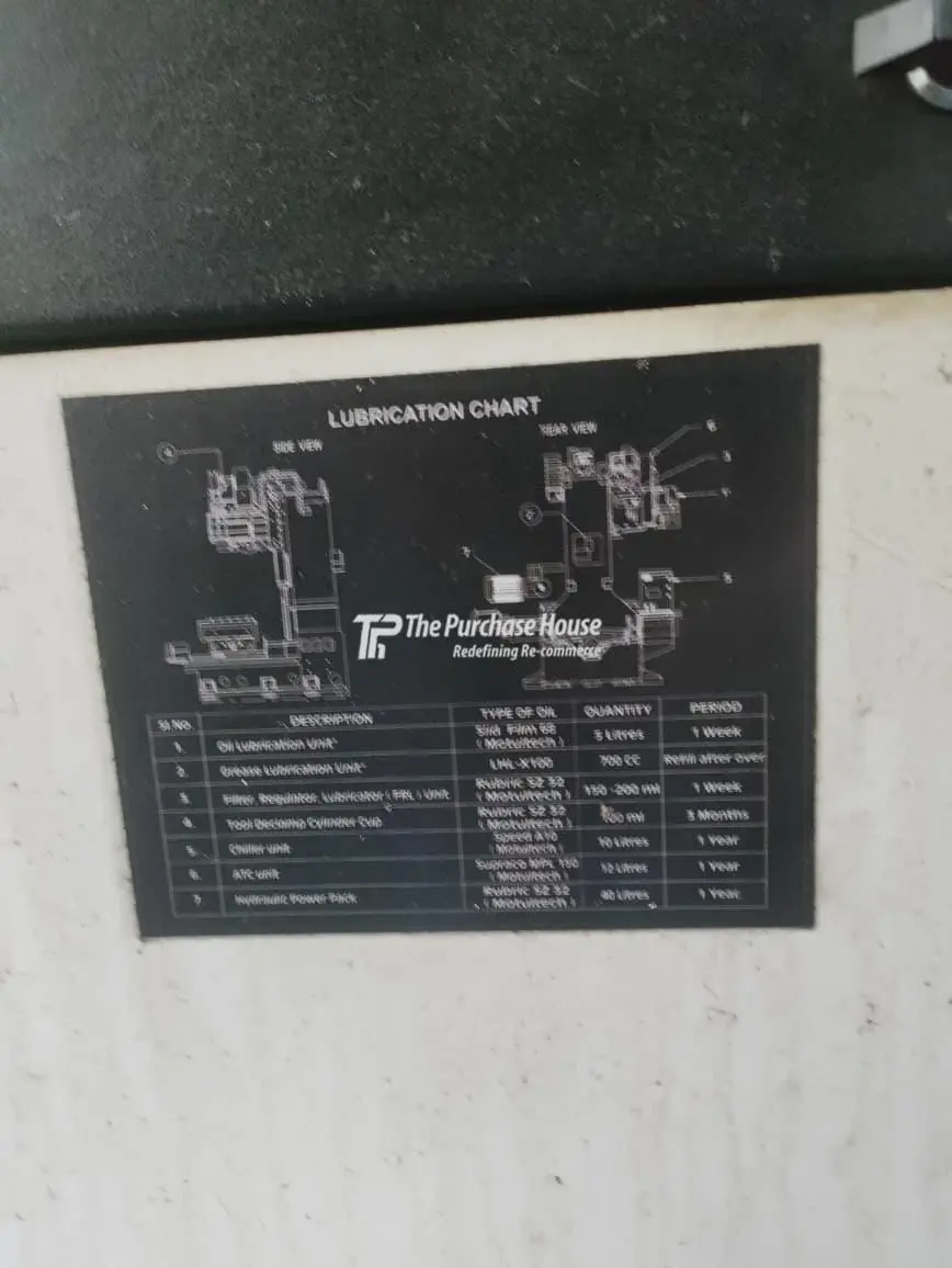 VERTICAL MACHINING CENTER (VMC)